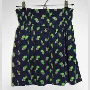 Millau Navy Pineapple Skirt - it’s all about the summer vibes! Pineapples !!